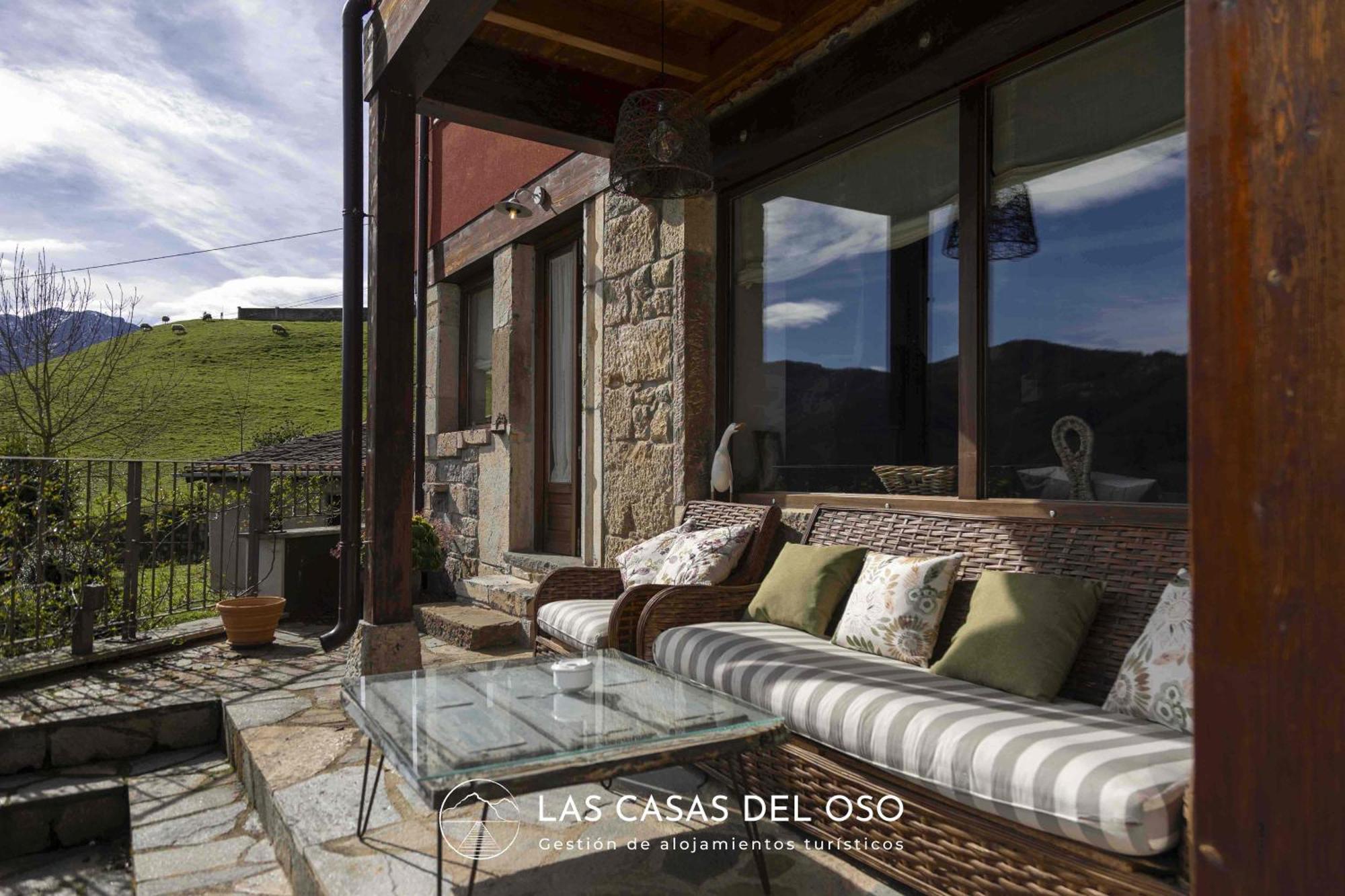 El Mirador De San Trocaya - Las Casas Del Oso Villamarcel Exterior foto